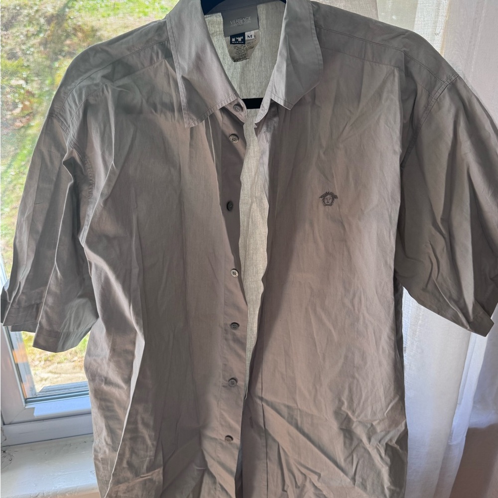Versace(vintage)  Men's Short-Sleeve Button-Up Shirt in Light Gray